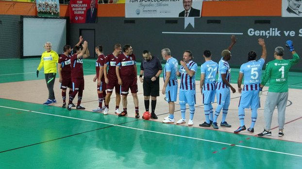 Trabzonspor efsaneleri 100. yıl turnuvasında buluştu – Son dakika Trabzonspor haberleri