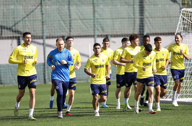 FENERBAHÇE HABERİ | Gözler Fred ve Alexander Djiku’da! Adana Demirspor maçında…