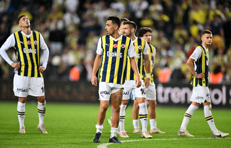 FENERBAHÇE HABERLERİ – Beklentilerin altında kaldı! Gözyaşlarına hakim olamadı