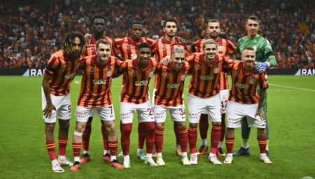 Transfer dosyası yeniden açıldı! Galatasaray bombayı patlatıyor