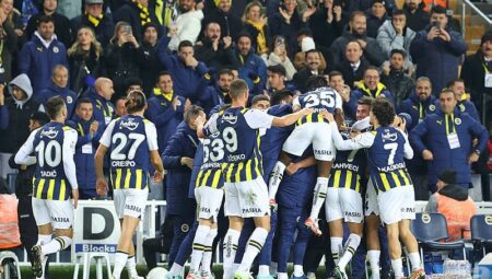 TRANSFER HABERİ | Fenerbahçe’den İngiltere çıkarması! Manchester United’dan gelecek